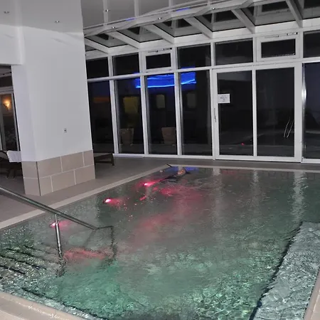 Viktoriaquelle Hotel 3*